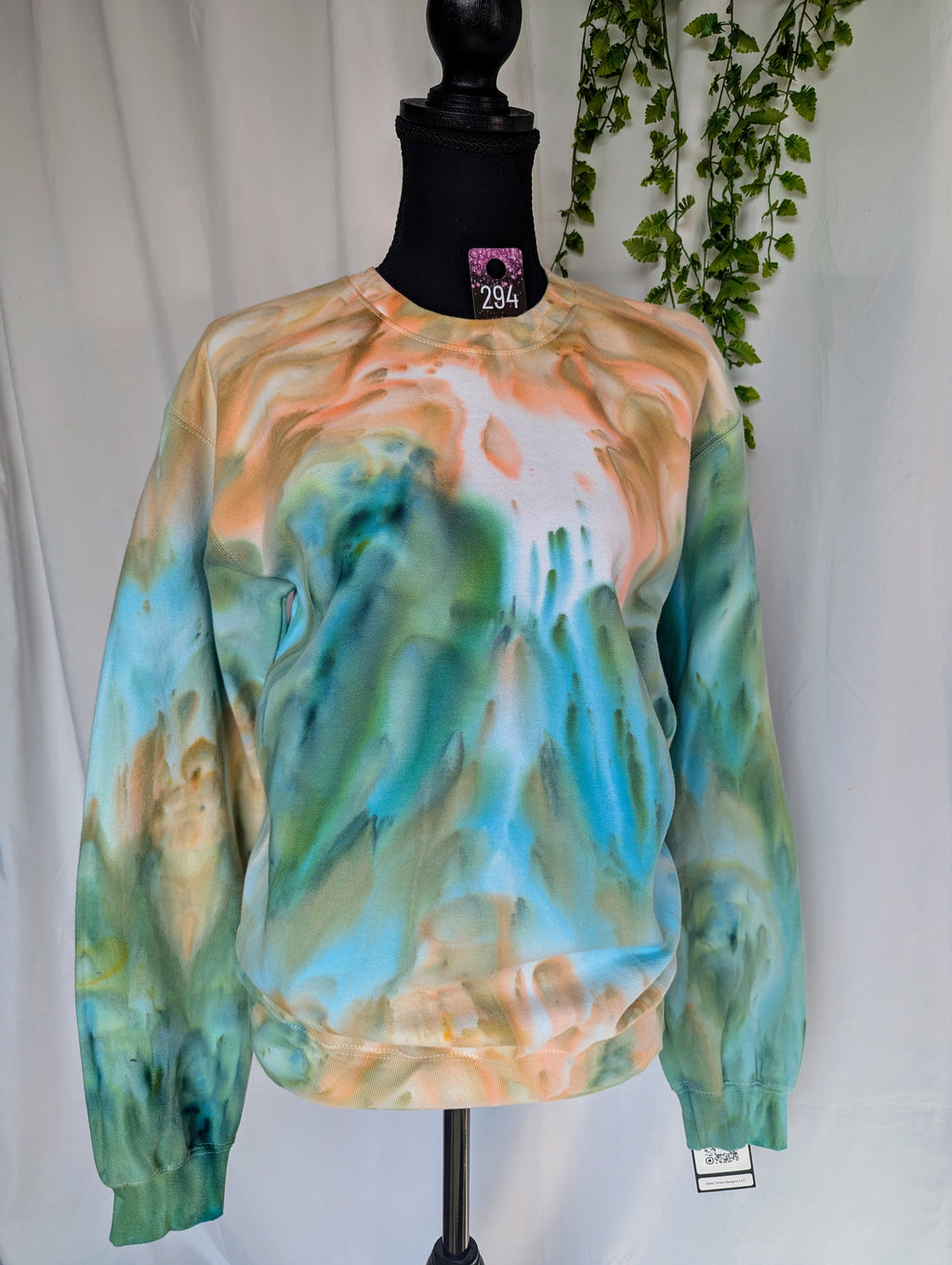 SMALL crew neck sweatshirt 294