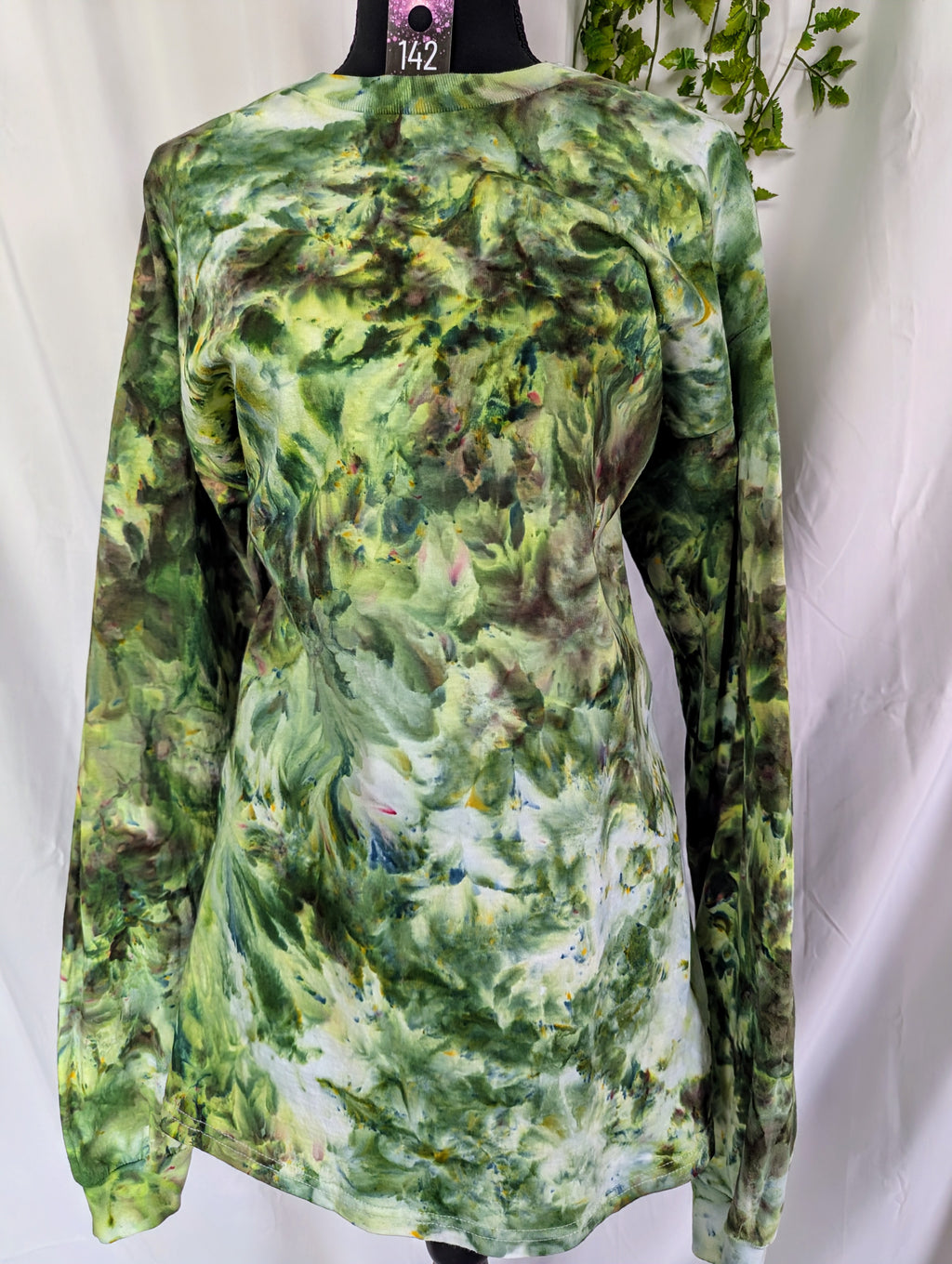 XL long sleeve tee 142