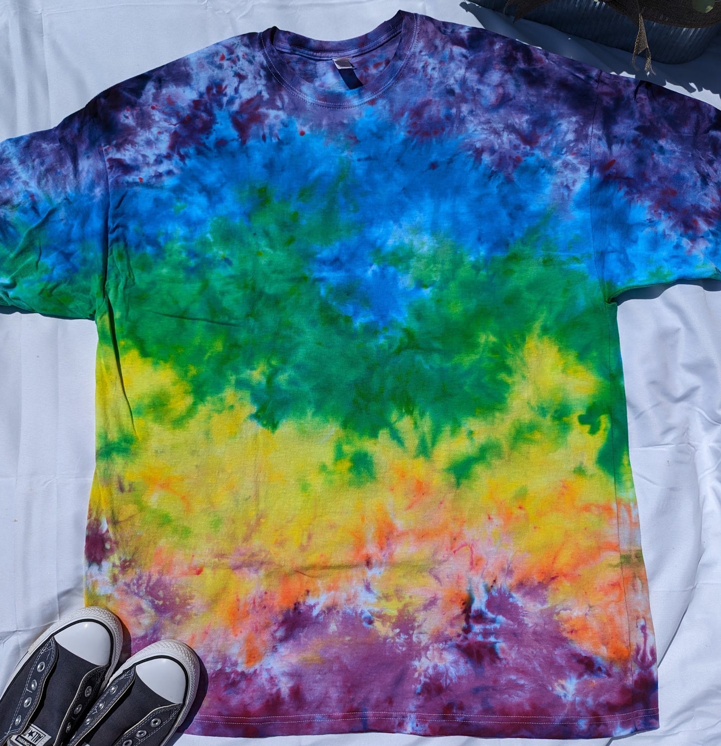 RAINBOW CREW NECK SWEATSHIRT