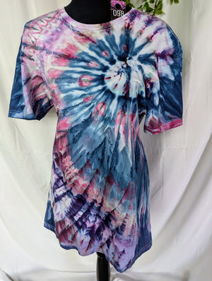 MEDIUM t-shirt 098
