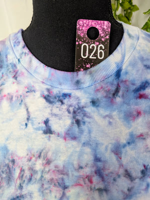 SMALL t-shirt 026