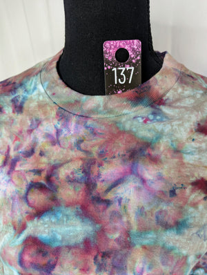 SMALL long sleeve tee 137